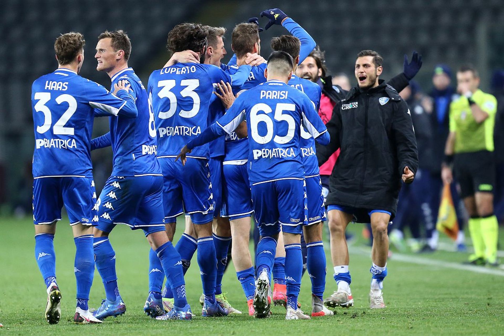 场提供了多 场提供了多